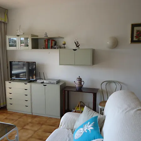 Appartamento Alva Park Fenals - Familiy *