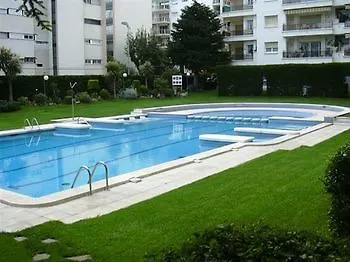 Alva Park Fenals - Familiy Appartamento