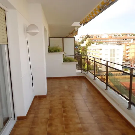 Alva Park Fenals - Familiy Appartamento *